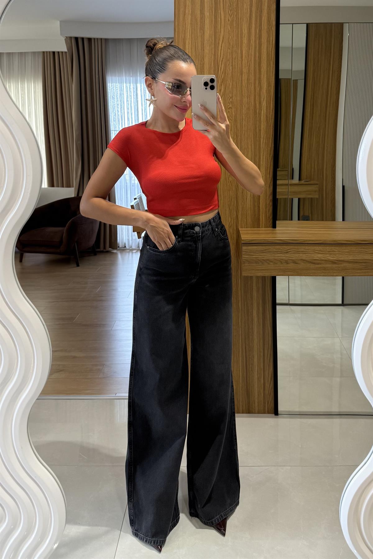 Eupen Yüksek Bel Bol Paça Siyah Jean