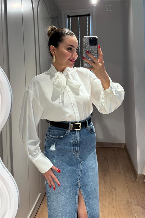 Evelyn Boyundan Bağlamalı Beyaz Gömlek