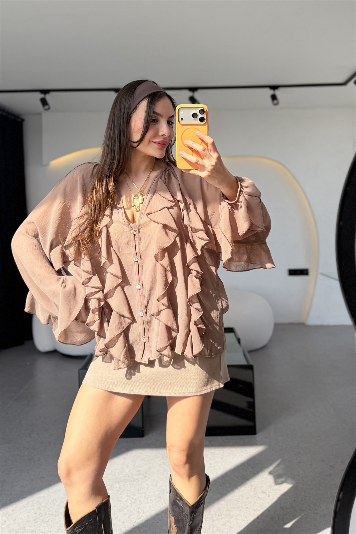 Farley Vizon Fırfırlı Yarı Transparan Gömlek