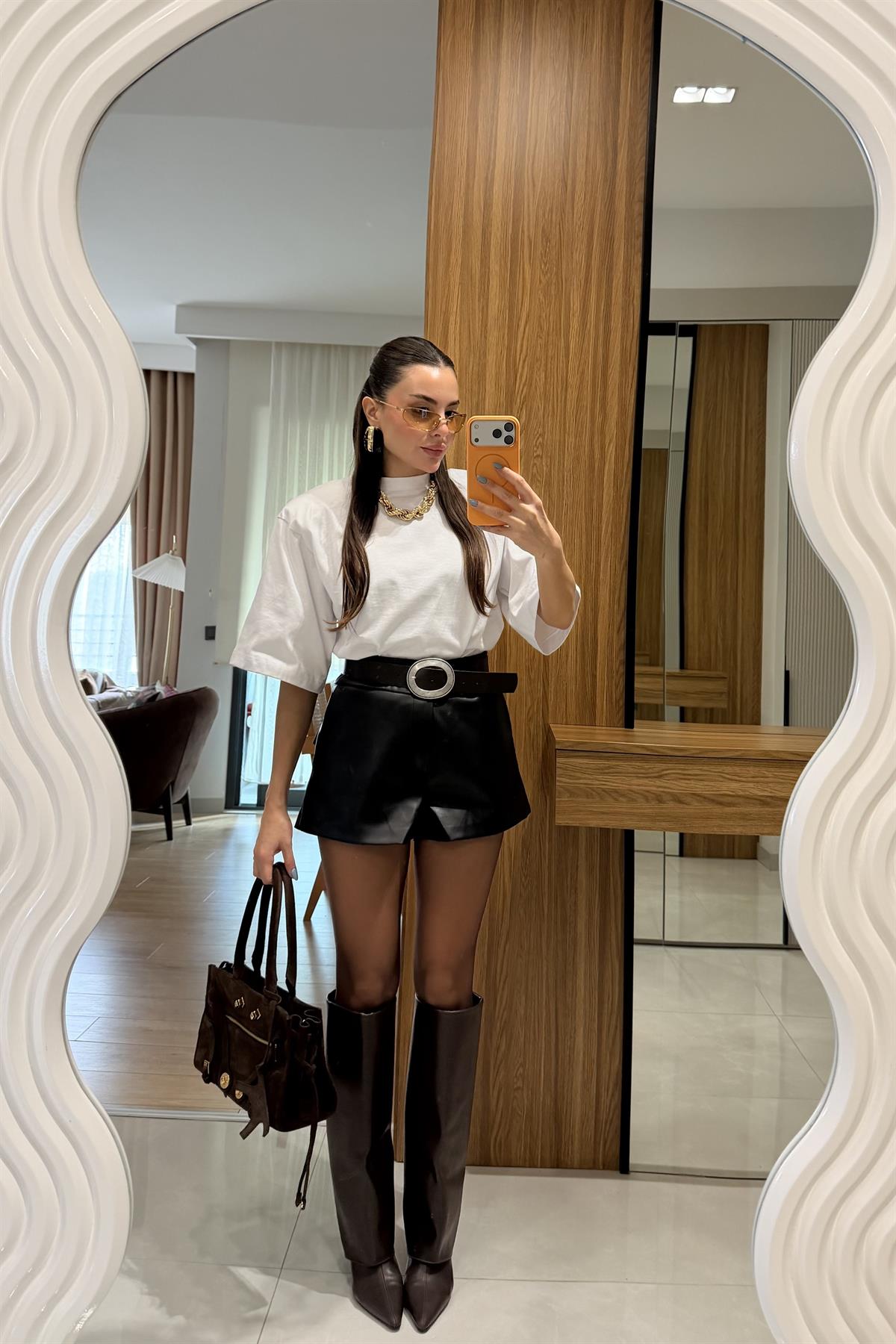 Fayme Siyah Deri Şort 