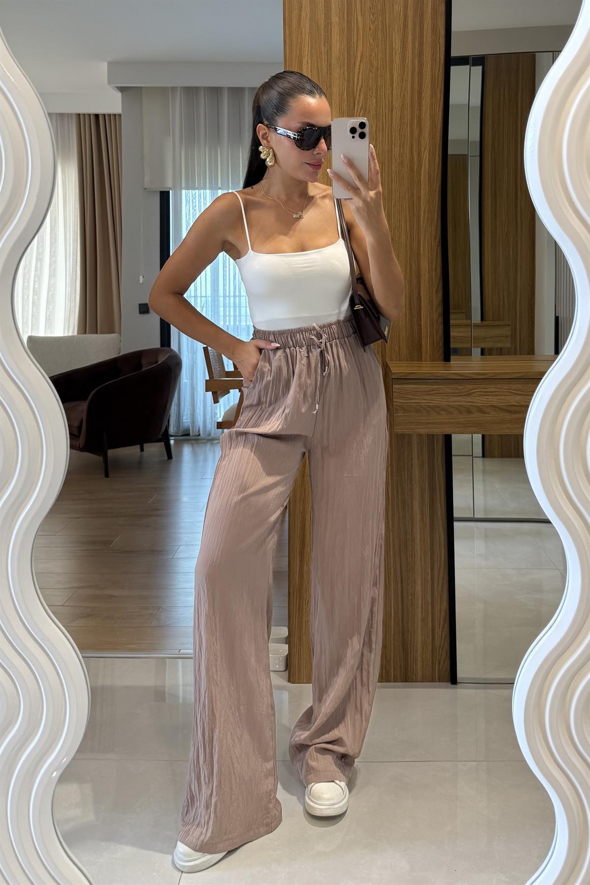 Fayora Açık Kahve Kırışık Görünümlü Beli Lastikli Pantolon