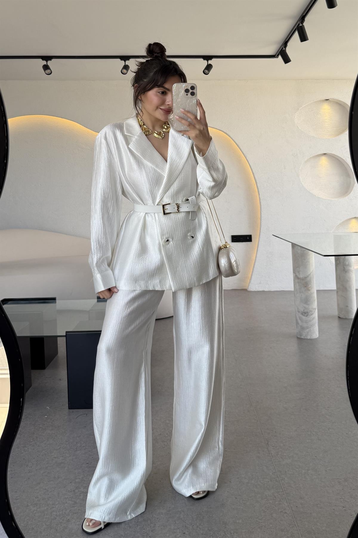 Federica Beyaz Kırışık Kumaş Premium Pantolon