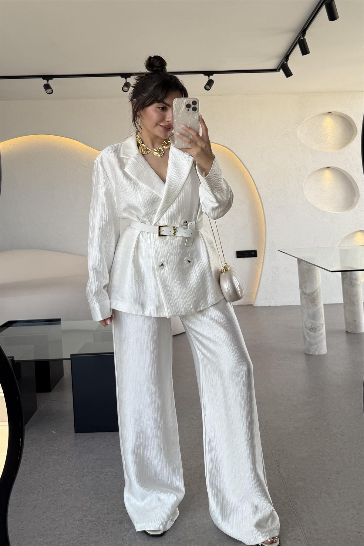 Federica Beyaz Kırışık Kumaş Premium Pantolon