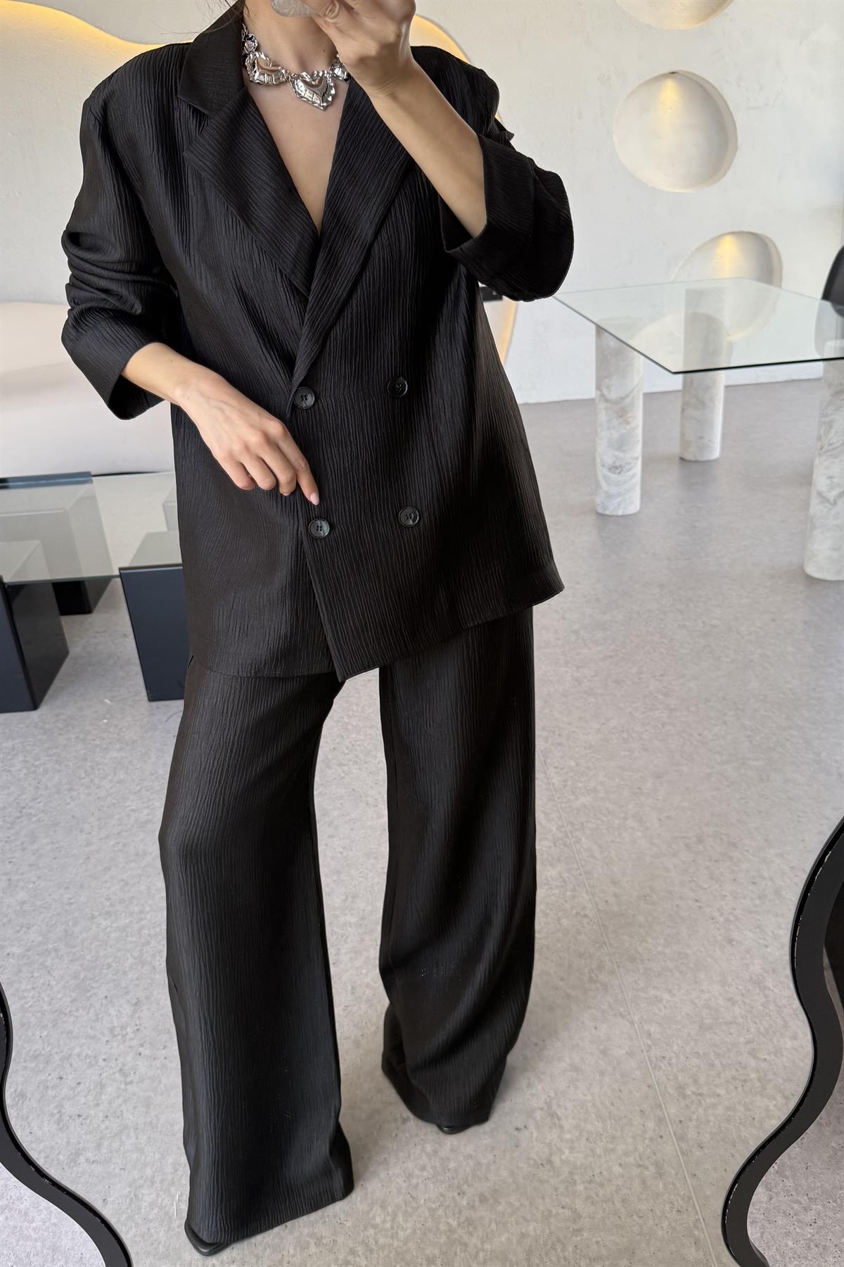 Federica Siyah Kırışık Kumaş Premium Pantolon