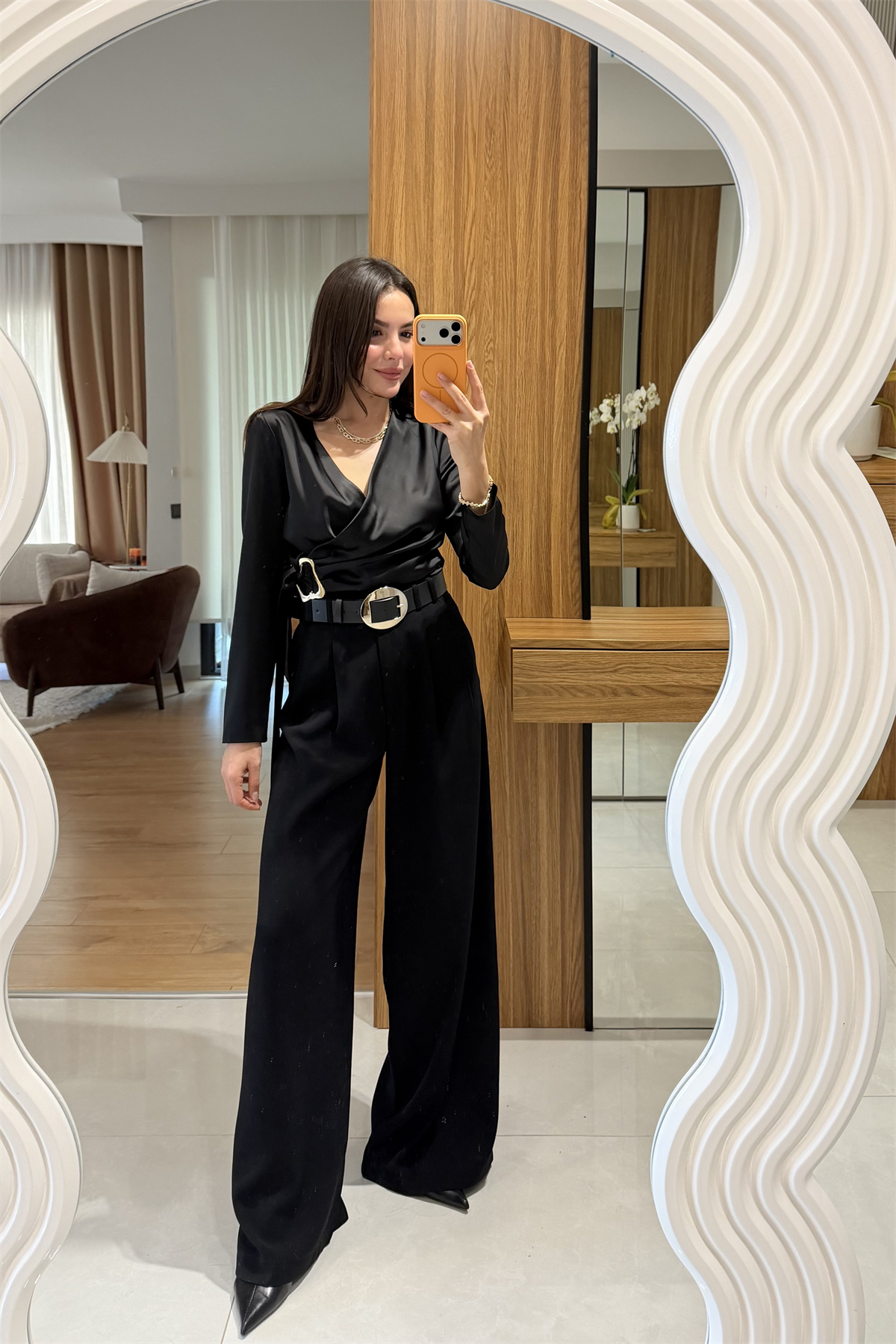 Felice Siyah Tokalı Saten Gömlek