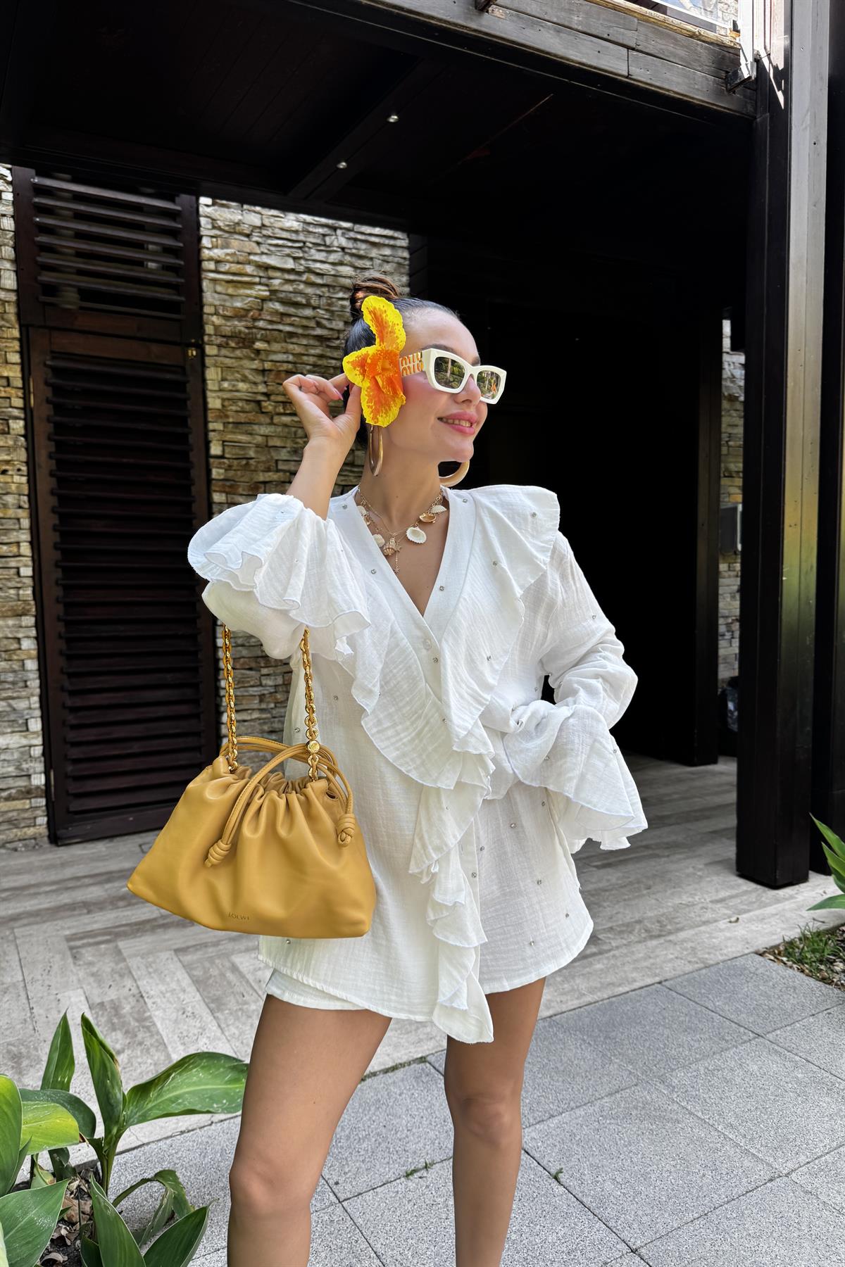 Felisya Beyaz Taşlı Fırfırlı Takım 