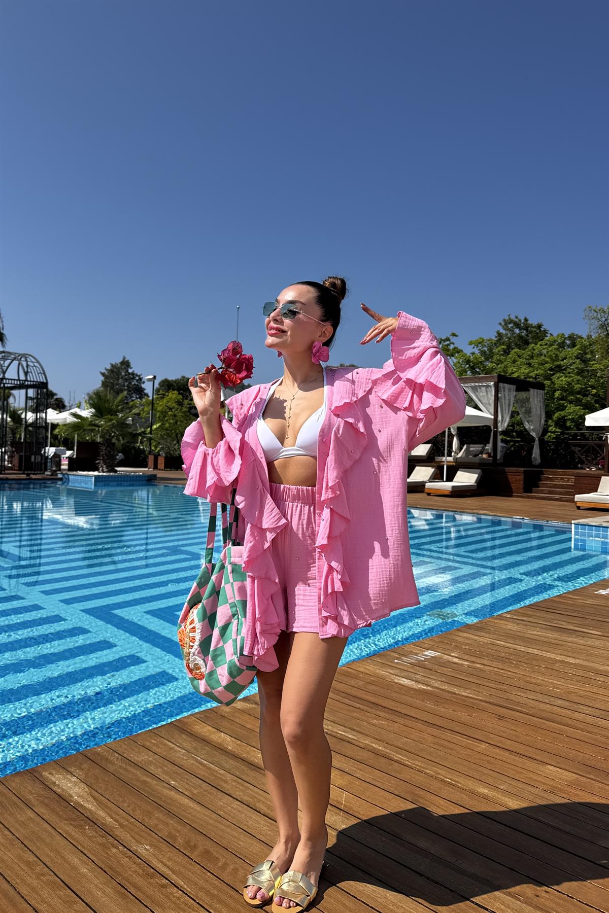 Felisya Pembe Taşlı Fırfırlı Takım 