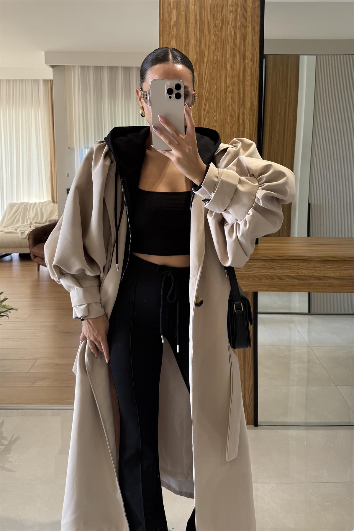 Fergus Balon Kol Tasarım Trenç