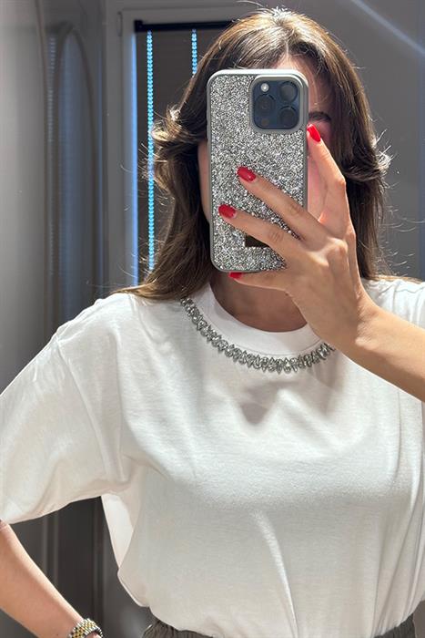 Finds Yakası Taşlı Beyaz Tshirt