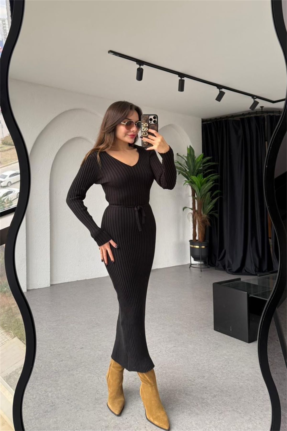 Flara Siyah Fitilli Bel Kuşaklı Elbise