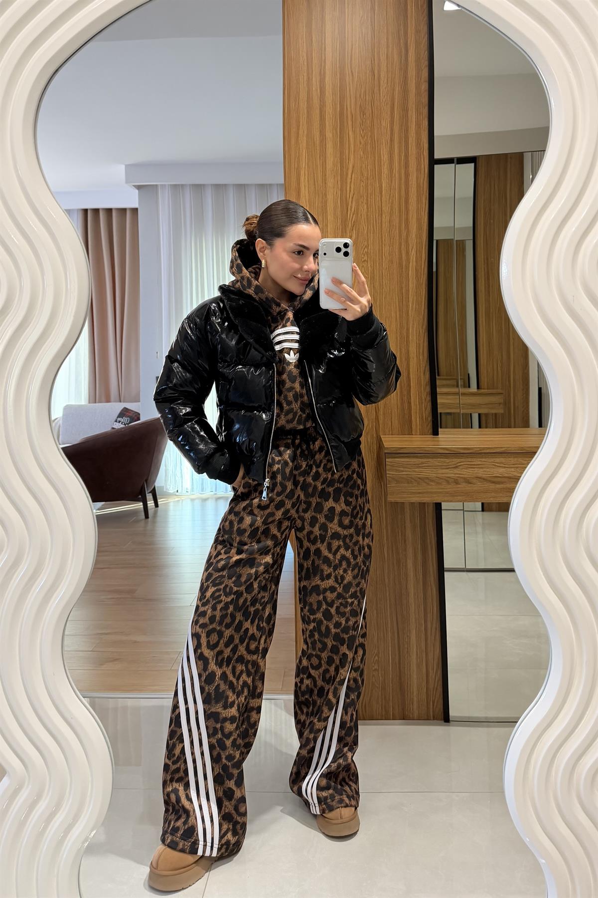 Flayde Siyah Yumuşak Yakalı Mont