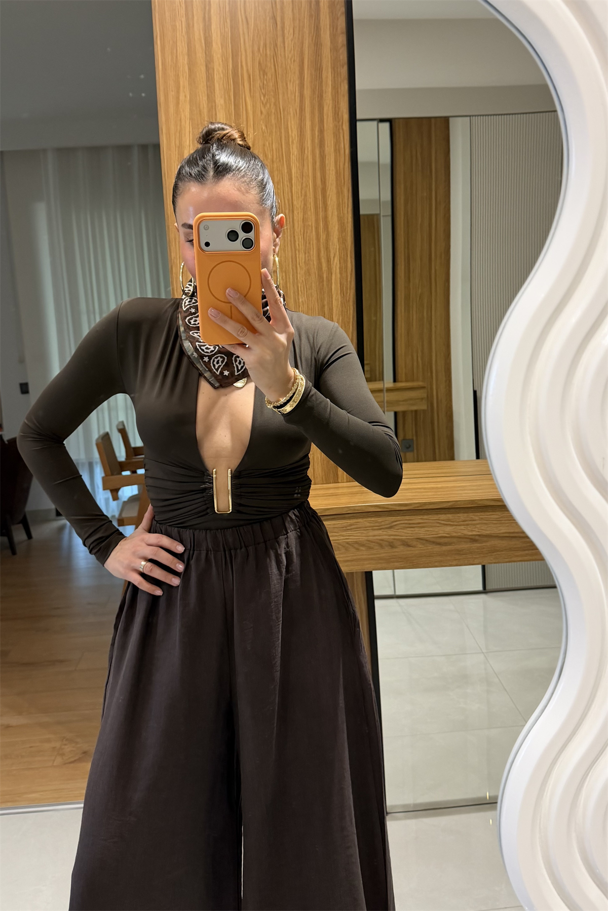 Florencia Haki Göğüs Tokalı Body