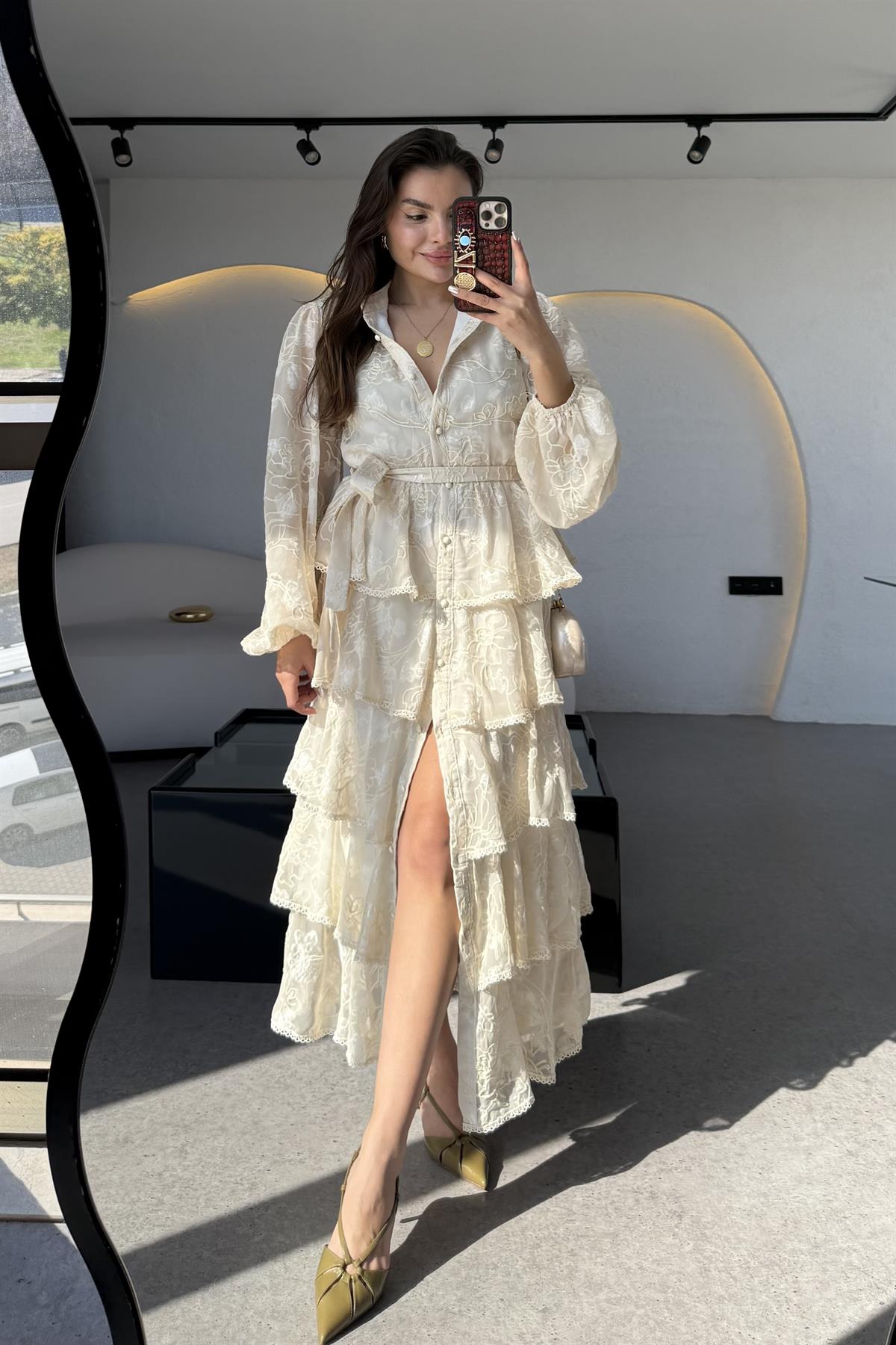 Floresta Bej Tasarım Kat Kat Elbise 