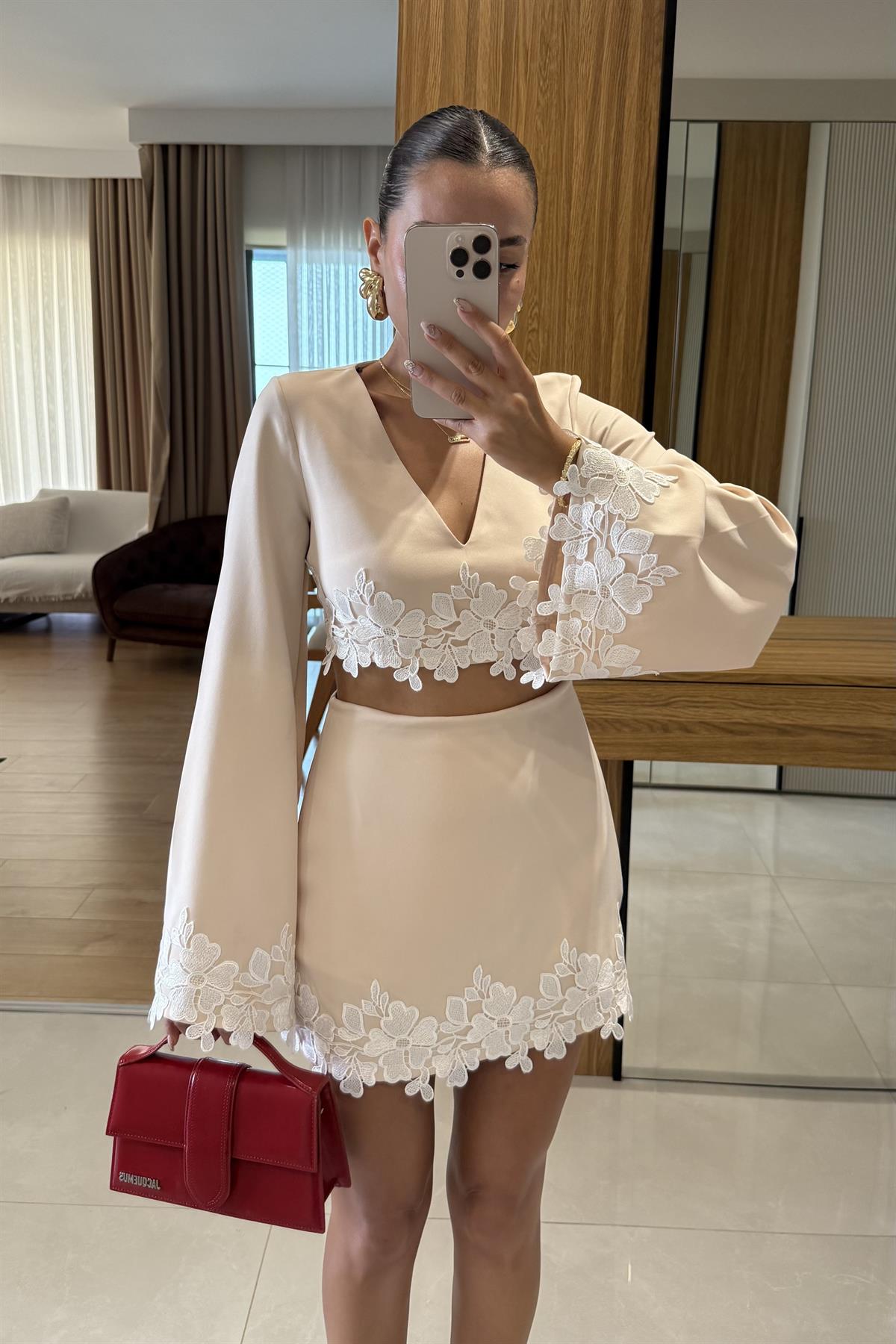 Fontana Bej Dantel İşlemeli Şort Etekli Takım