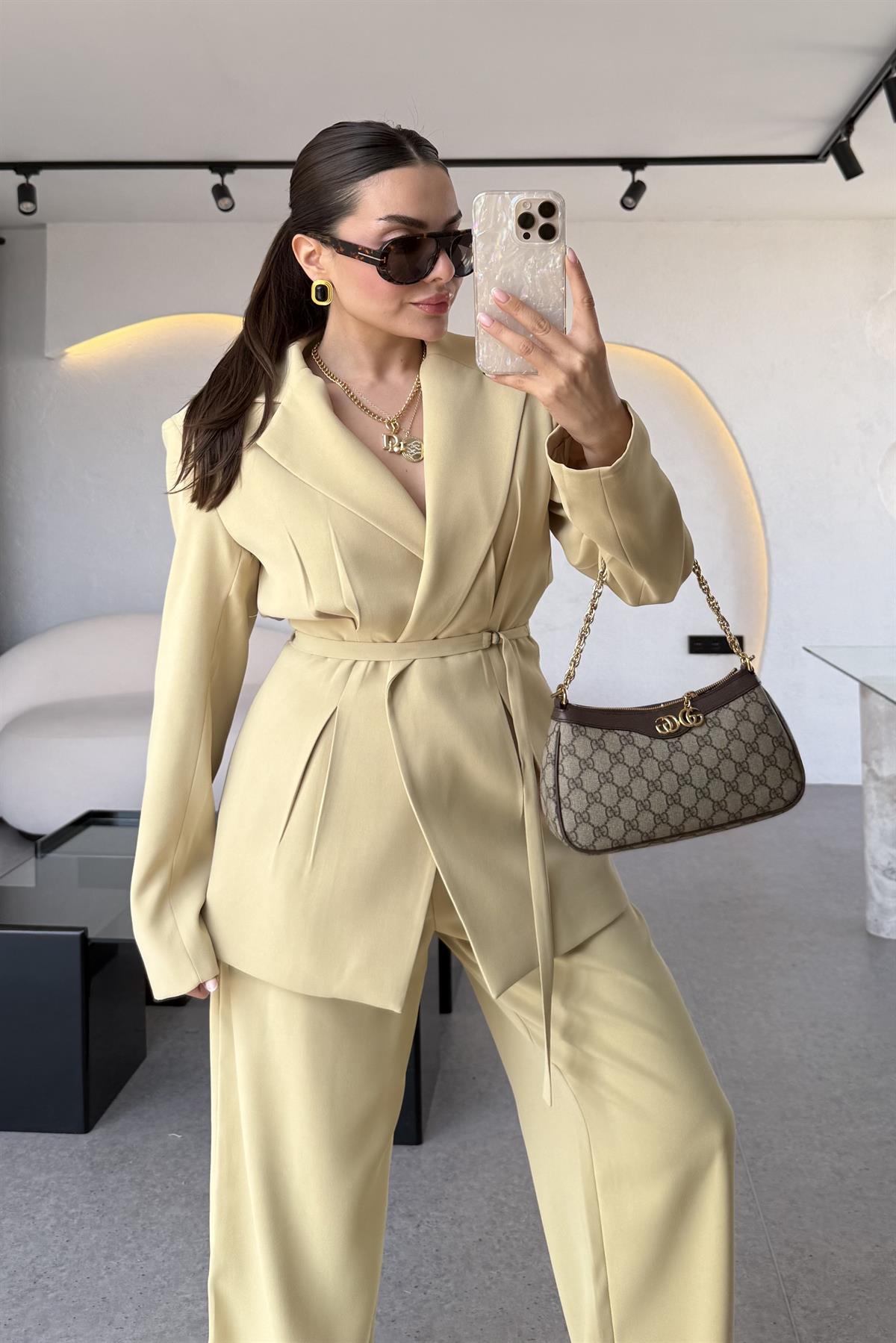 Frand Açık Sarı Rengi Premium Krep Kuşaklı Blazer 