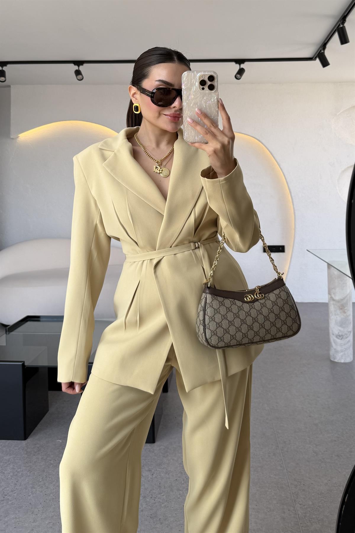 Frand Açık Sarı Rengi Premium Krep Kuşaklı Blazer 