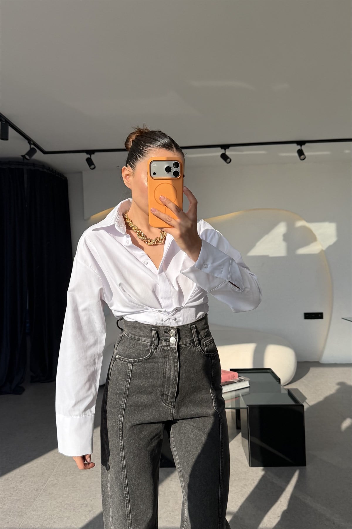 Frend Beyaz Kuşgözü Detaylı Poplin Gömlek