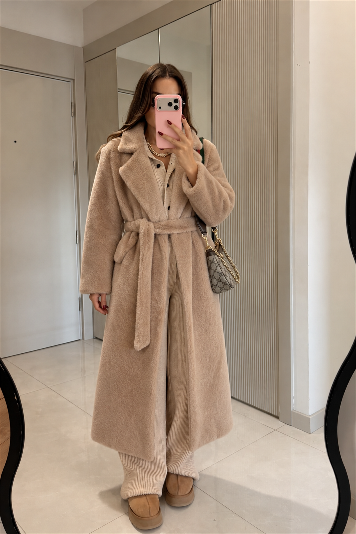 Frida Koyu Bej Peluş Kuşaklı Kaban