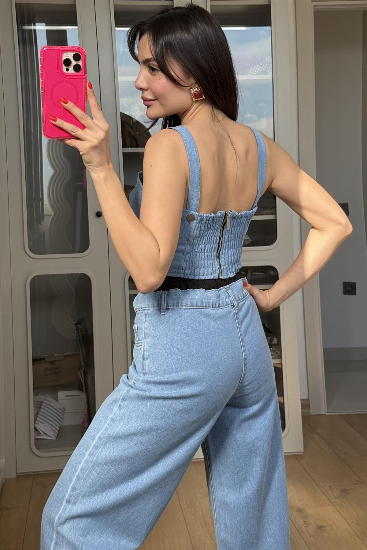 Fuente Kalp Yaka Denim Crop