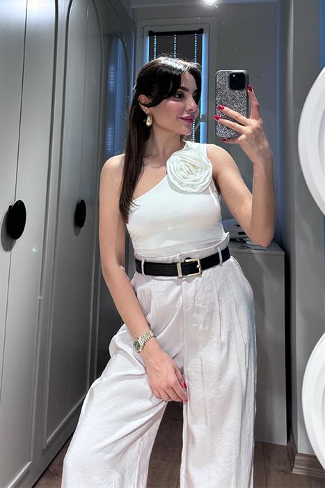 Funs Tek Kol Gül Broş Detaylı Crop - Beyaz