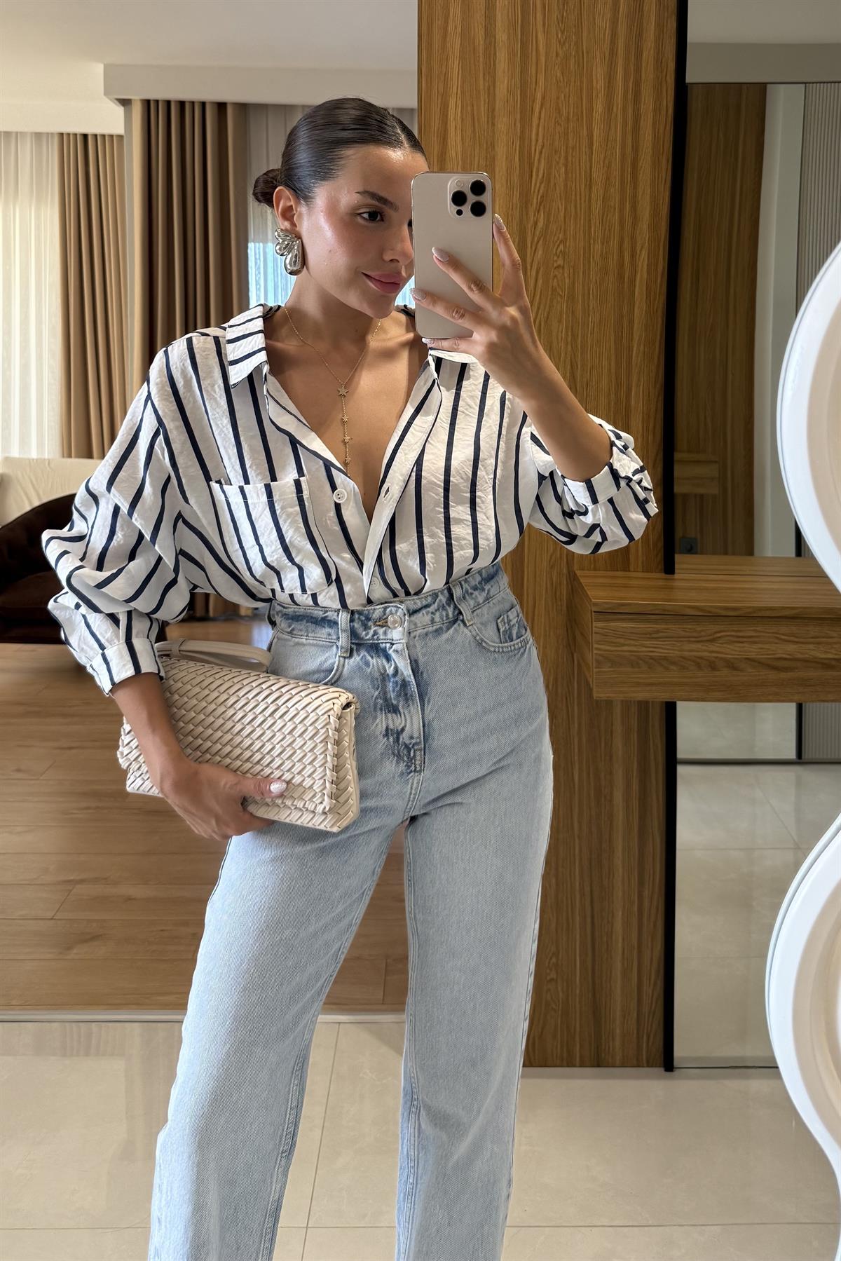 Gabriel Beyaz Şeritli Gömlek 