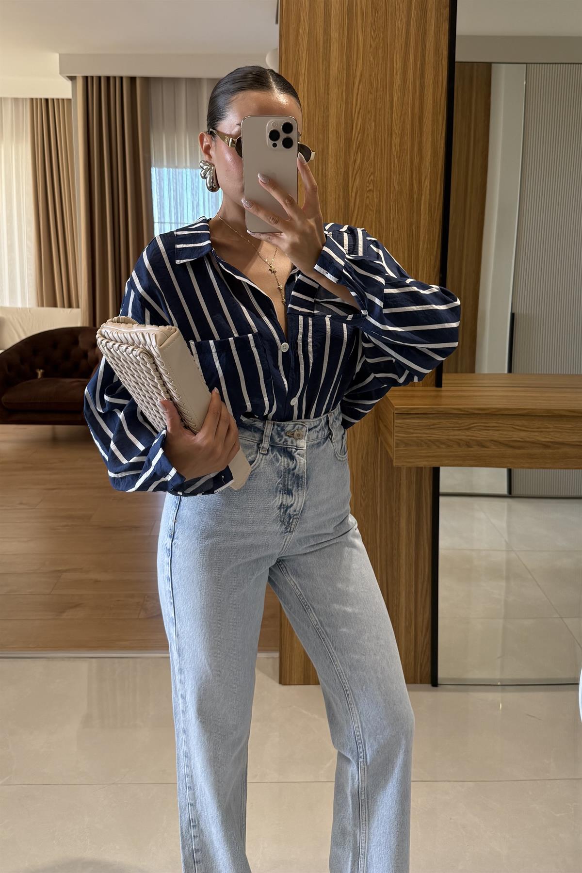 Gabriel Lacivert Şeritli Gömlek 