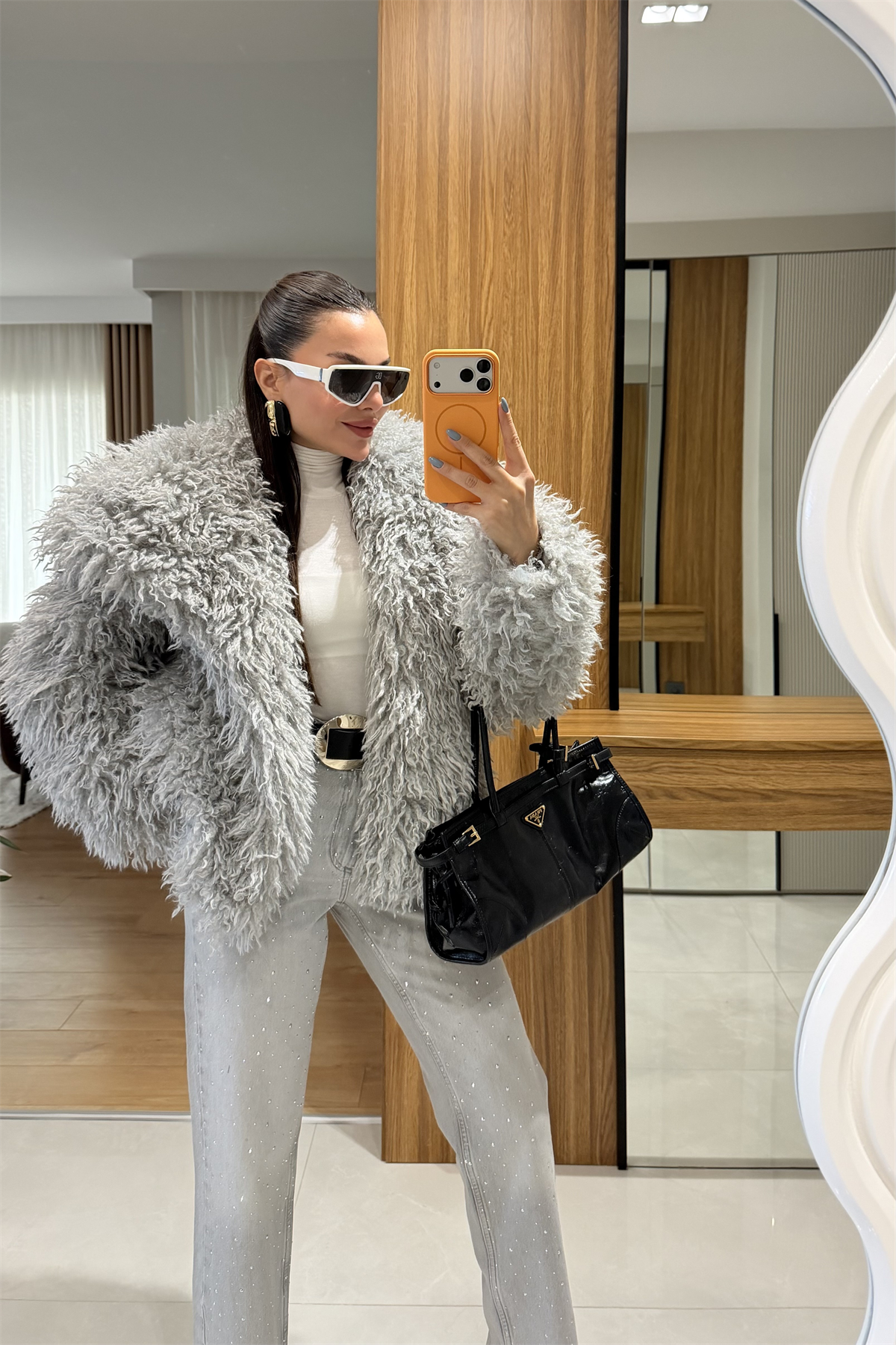 Gaia Gri Saçaklı Yakalı Kürk