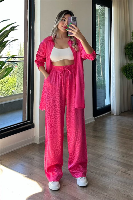 Galia saten dokulu jakarlı takım - Pembe
