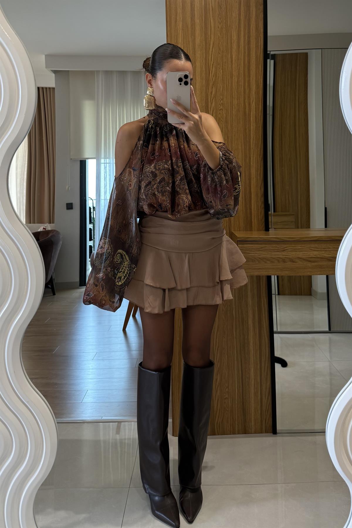 Gareth Kahve Fırfırlı Şort Etek