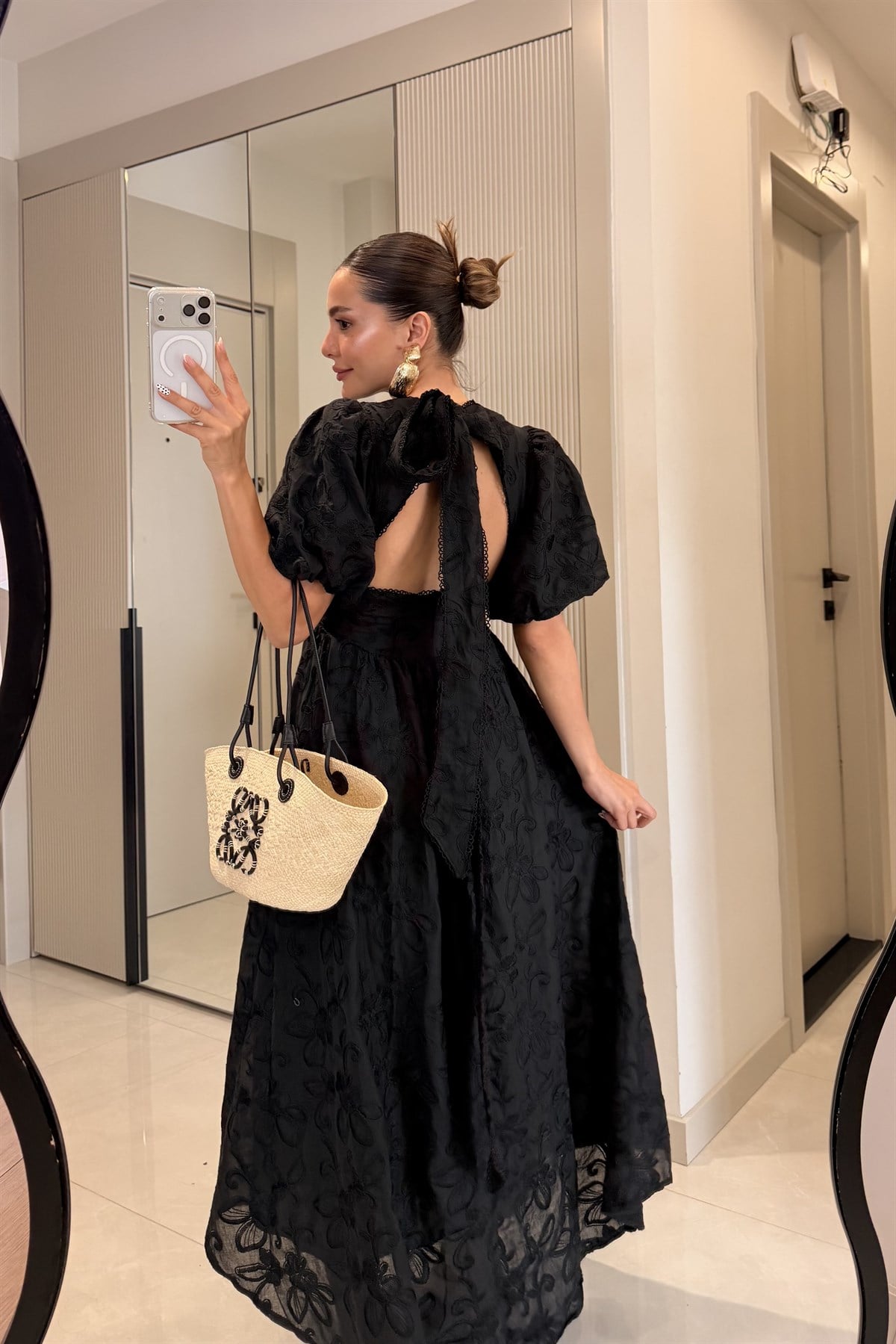 Garnier Siyah Sırt Dekolteli Fisto Elbise