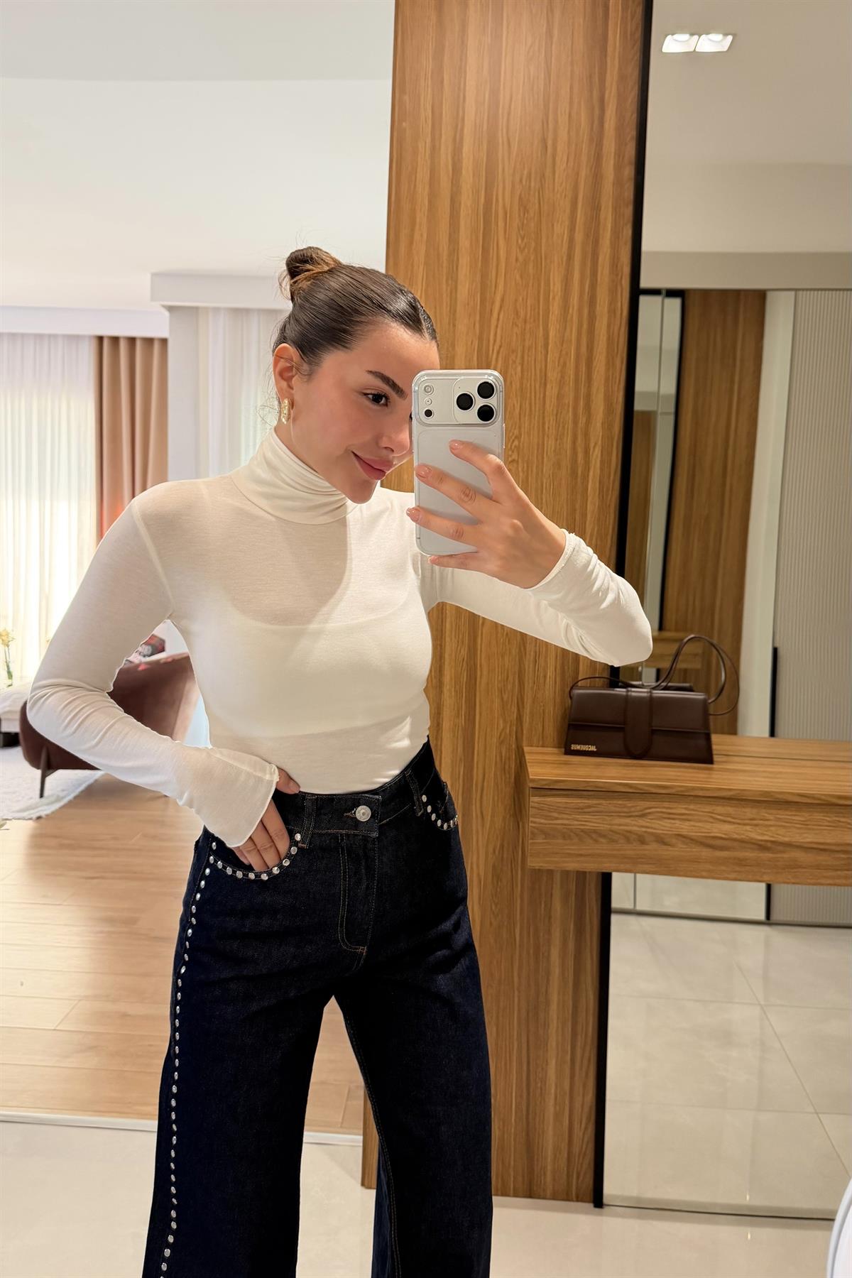 Geisa Beyaz Balıkçı Yaka Body 
