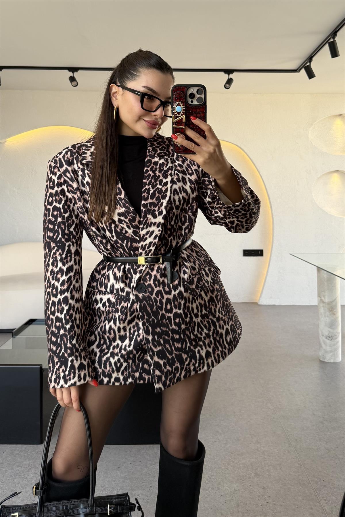 Ginera Leopar Desen Blazer Ceket 