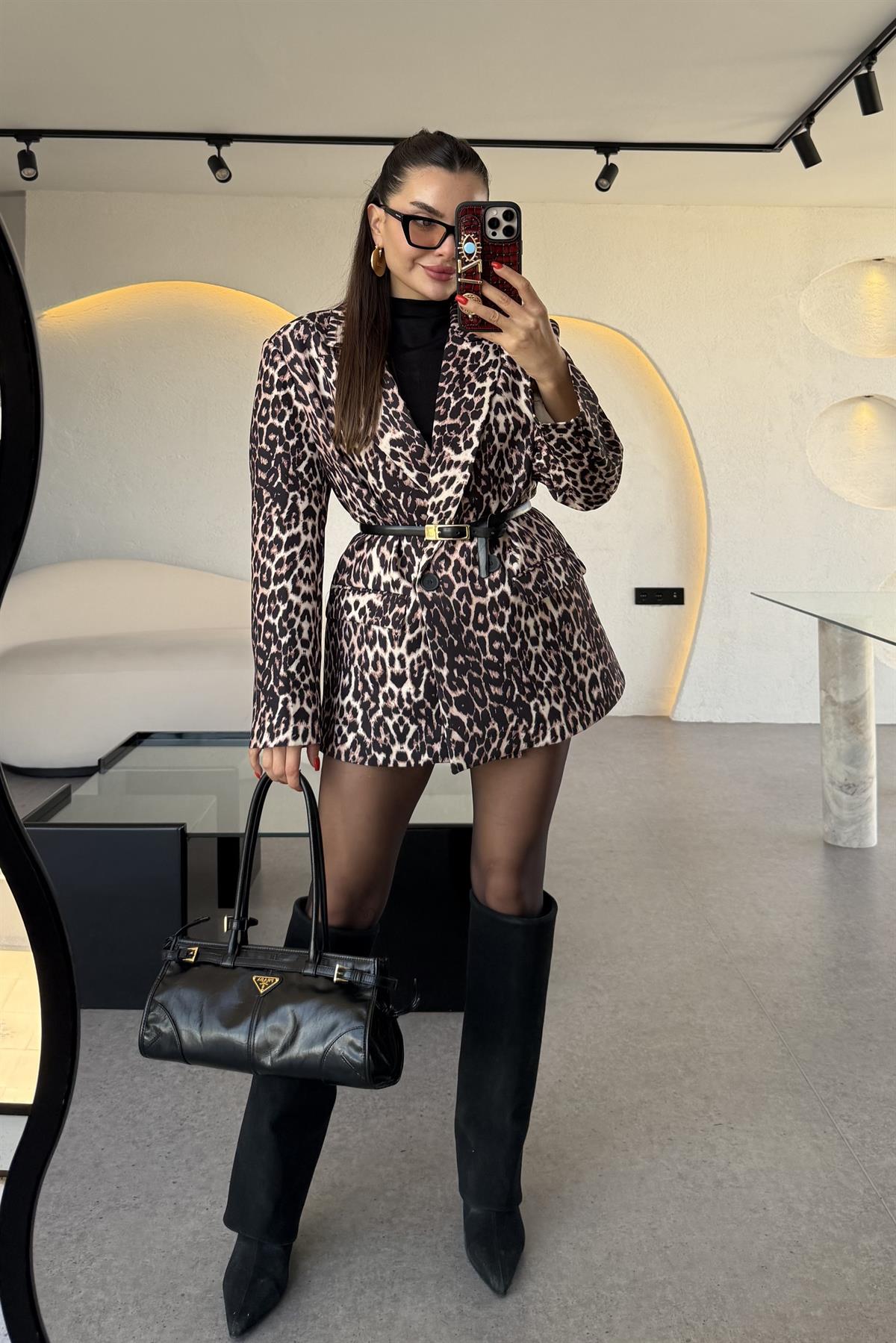 Ginera Leopar Desen Blazer Ceket 