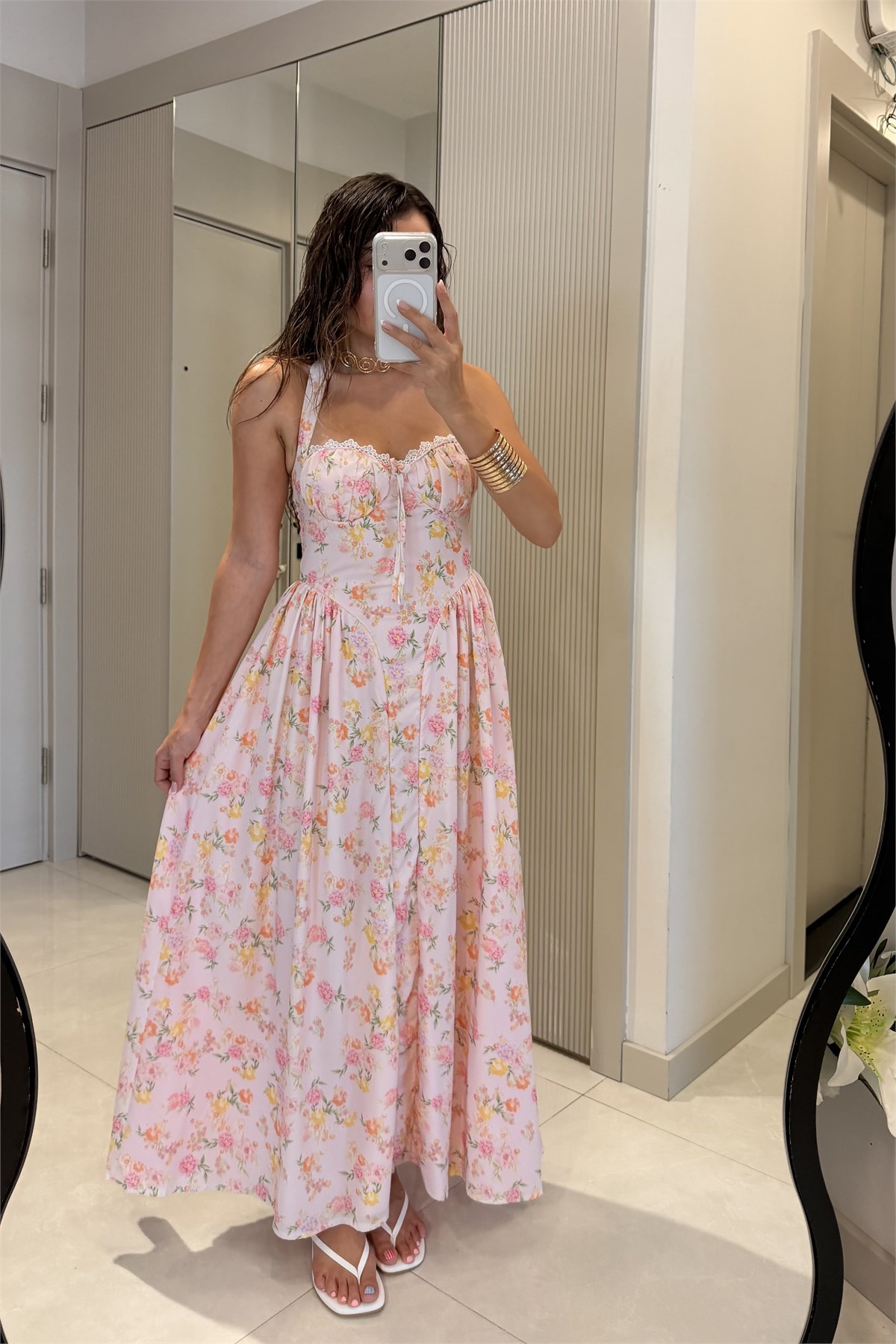 Giselle Pembe Çiçek Desenli Maxi Elbise