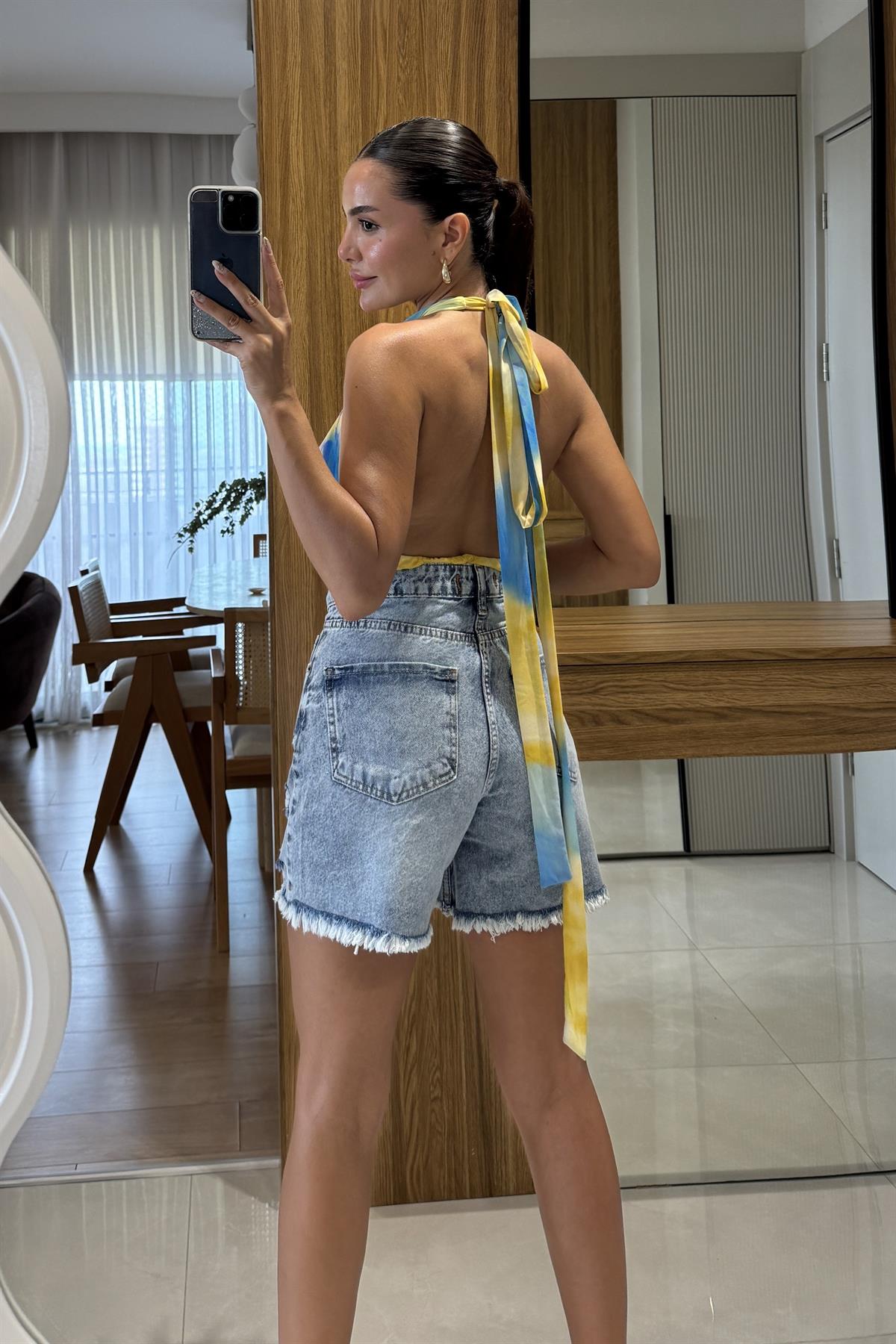 Gitega Yüsek Bel Yırtıklı Kot Şort 