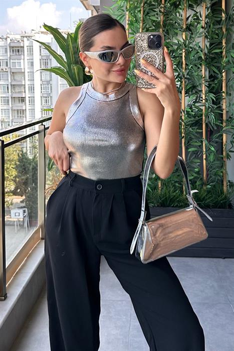 Glitter Halter Yaka Metalik Crop - Siyah