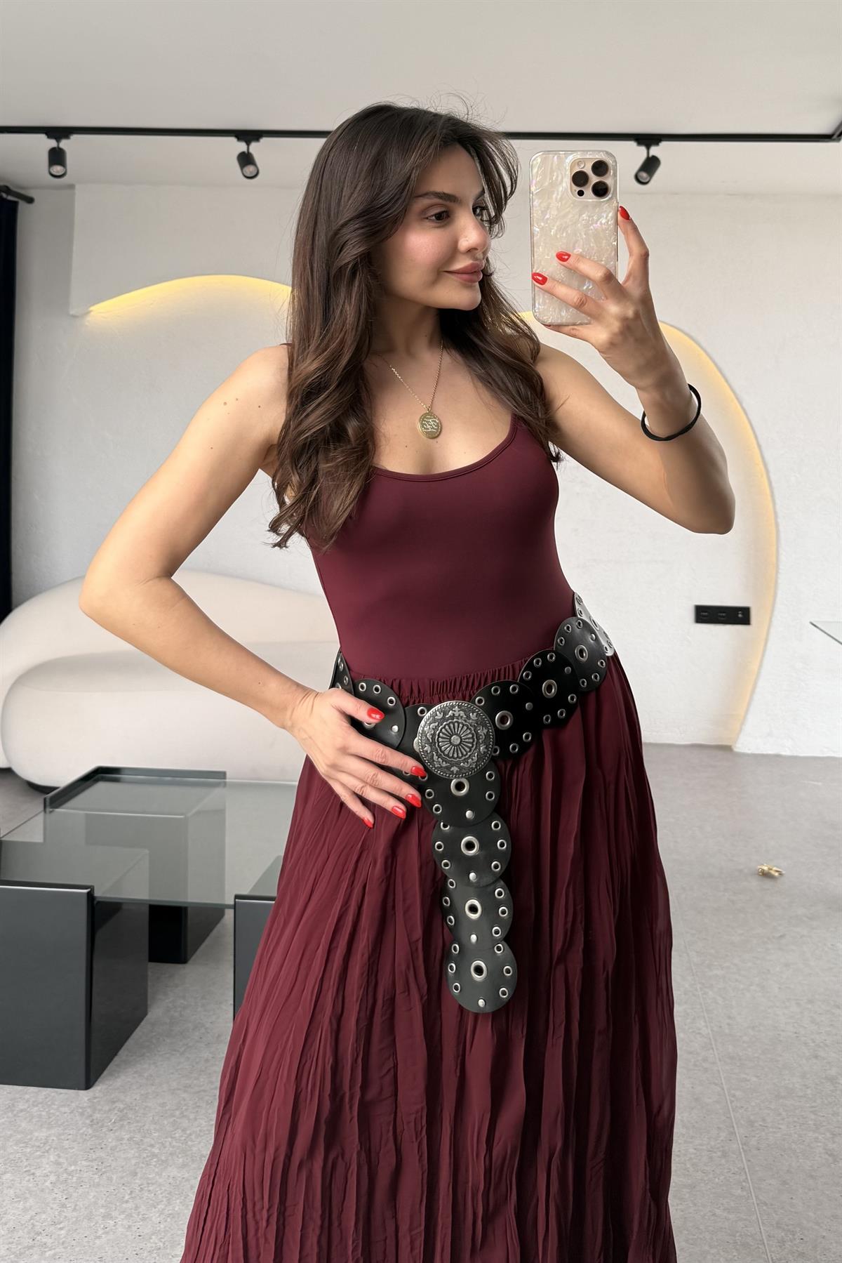 Gloria Bordo Kırışık Model Astarlı Şifon Etek 
