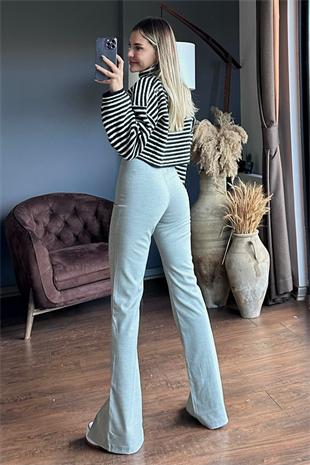 Grey önden yırtmaç detaylı pantolon