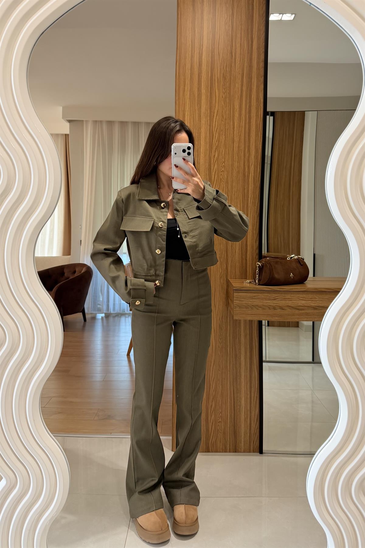 Guava Haki Gold Düğme Detaylı Denim Takım