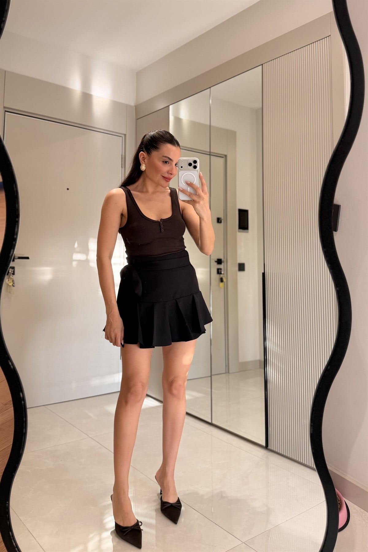 Guity Siyah Bağlamalı Mini Şort Etek