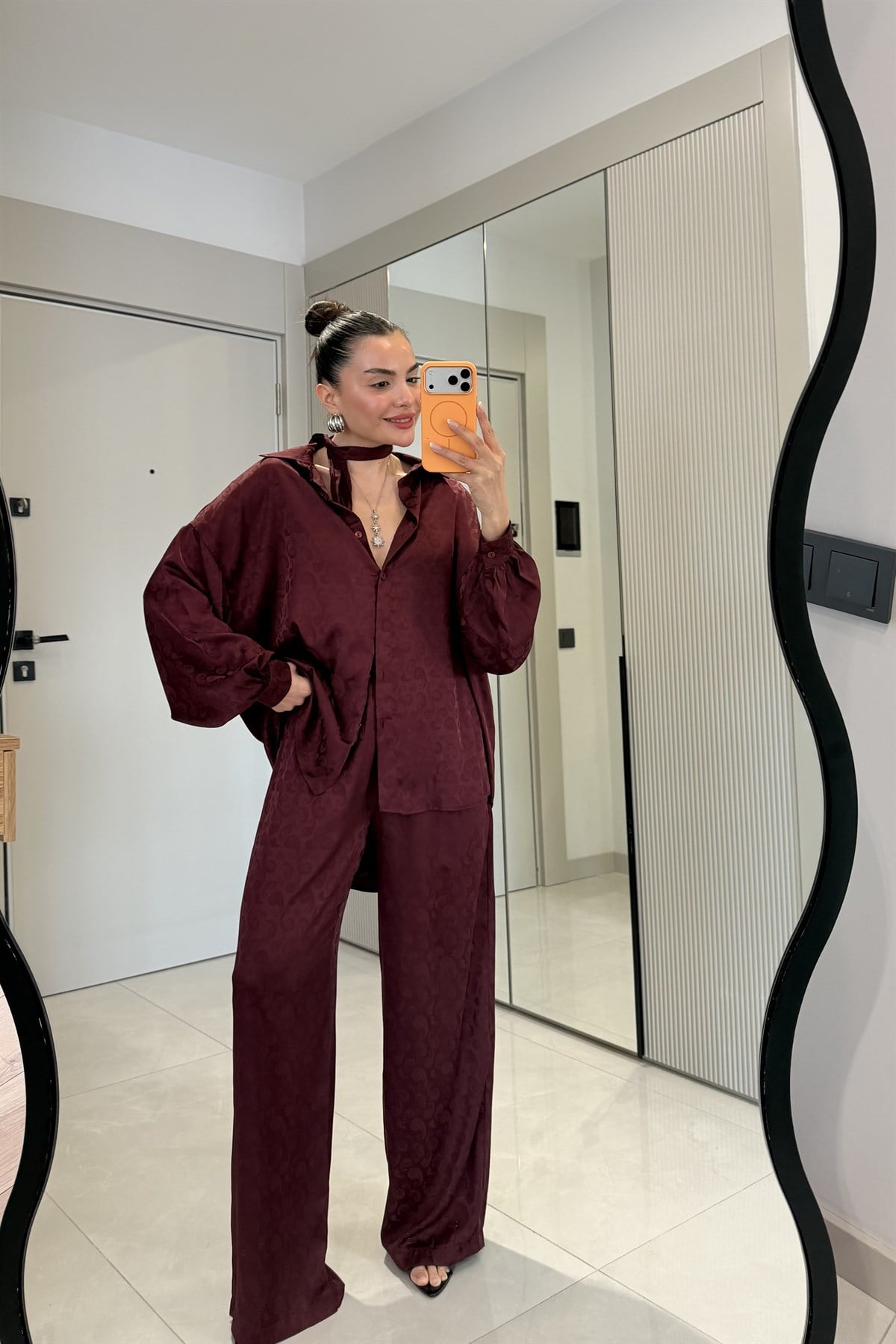 Harmony Bordo Jakarlı Fularlı Şık Takım