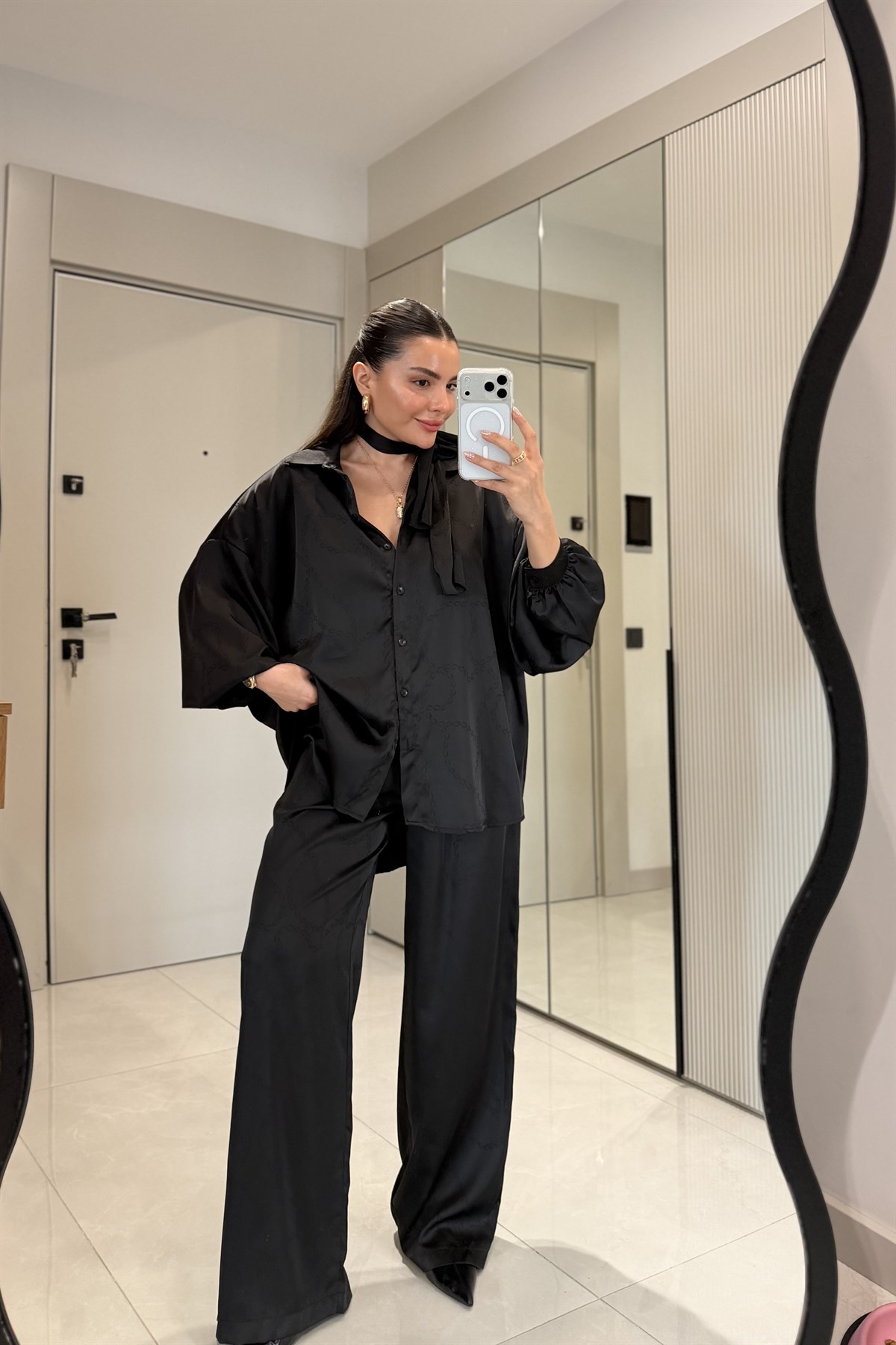 Harmony Siyah Mozaik Jakarlı Fularlı Şık Takım