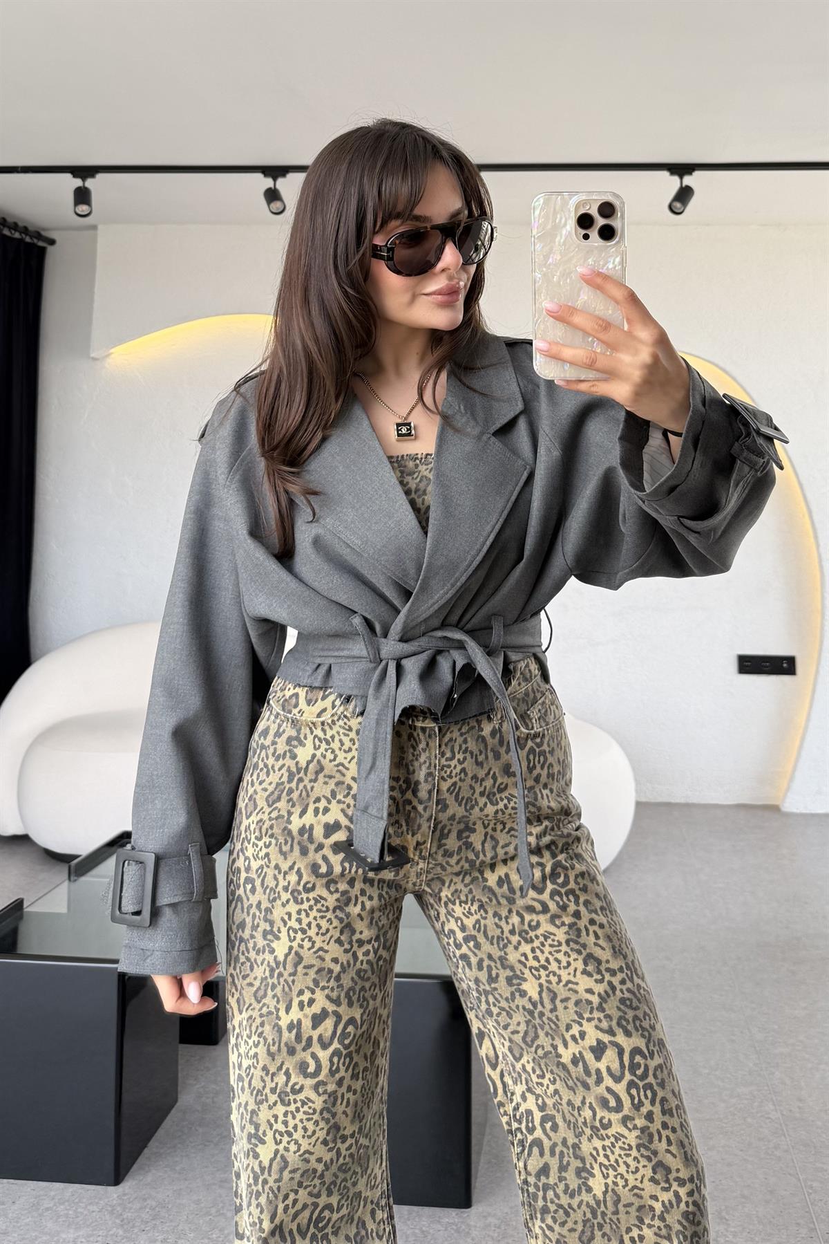 Harward Gri Mini Kuşaklı Trenç 