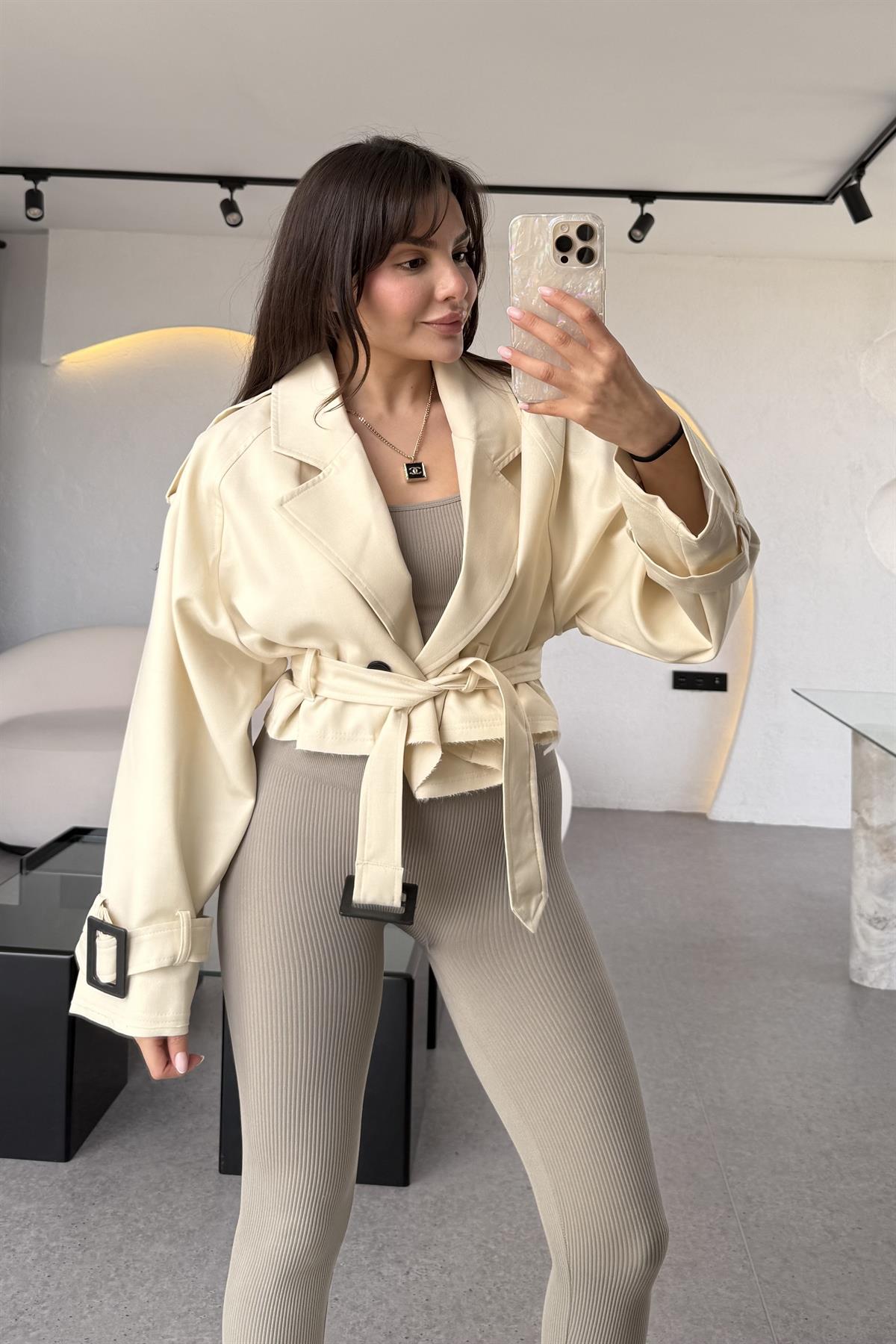 Harward Krem Mini Kuşaklı Trenç 