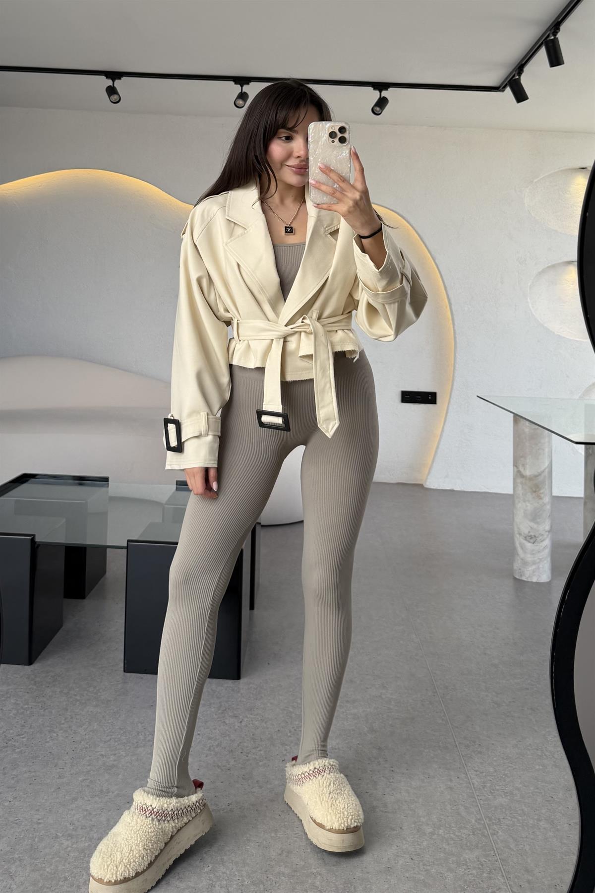 Harward Krem Mini Kuşaklı Trenç 