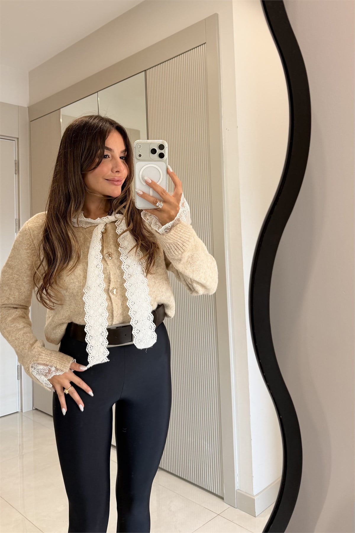 Heart Krem Dantel Detaylı Hırka