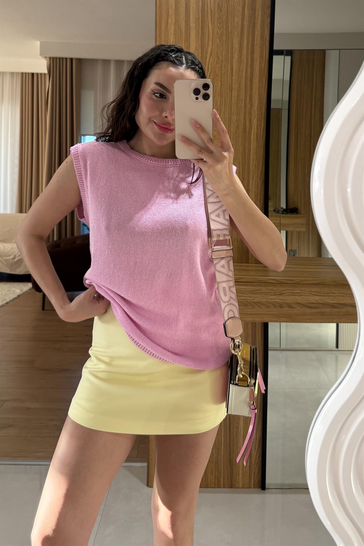 Helis Pembe Kolsuz Triko 