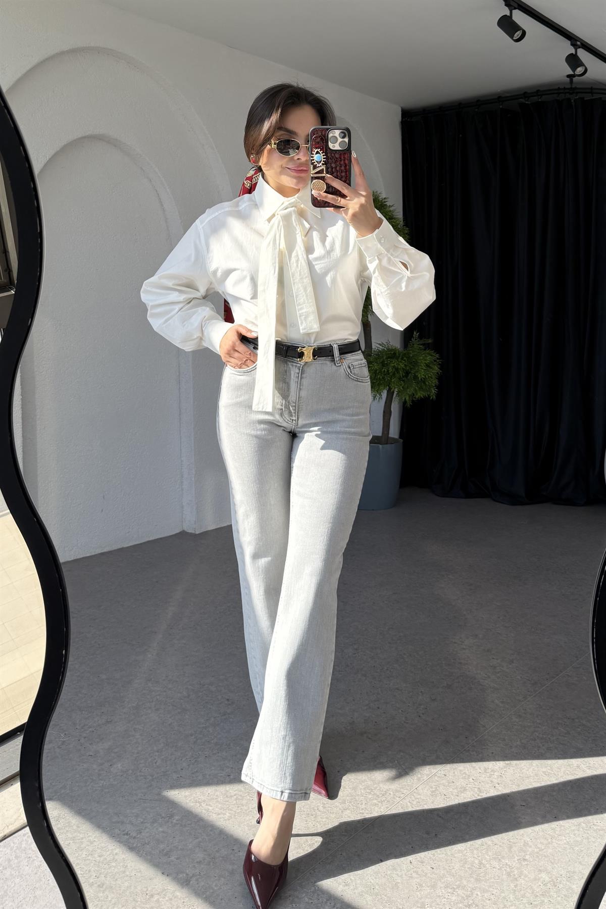 Henia Açık Gri Likralı Jean