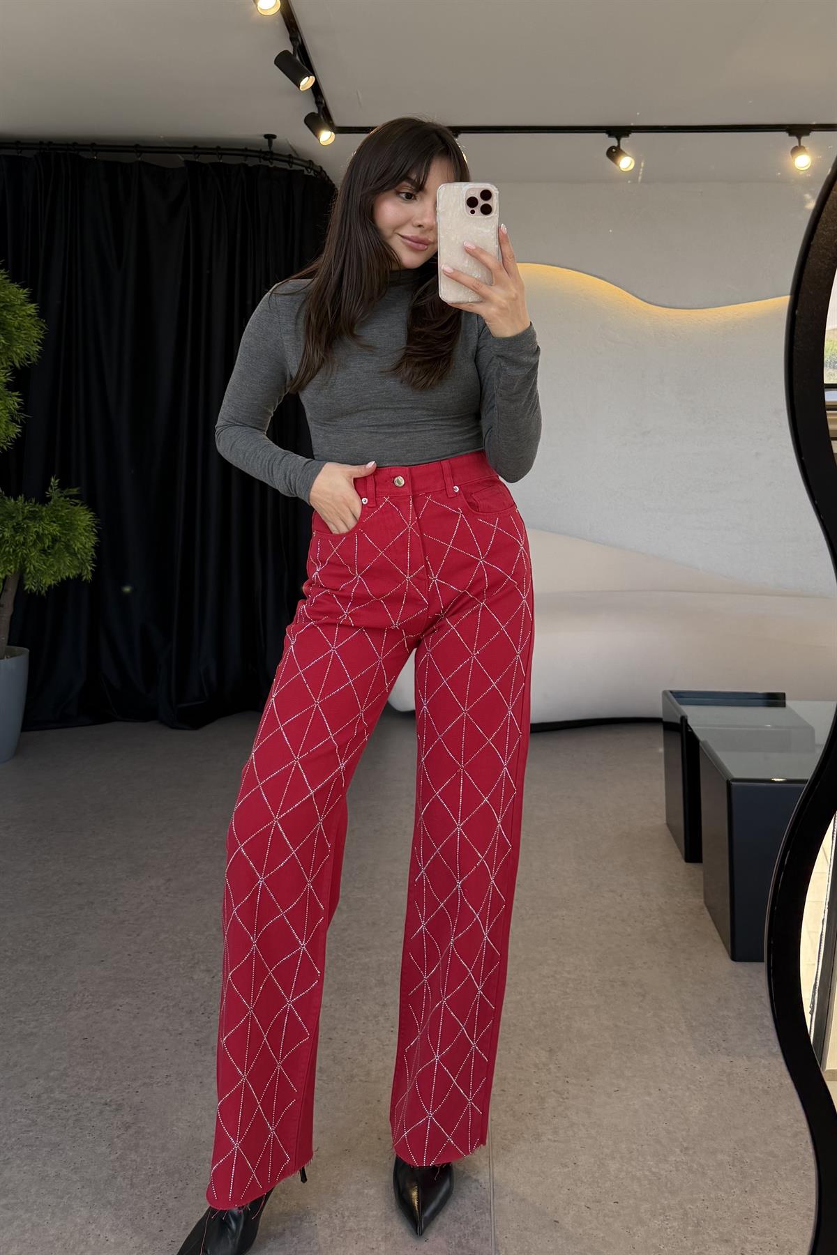 Hermione Kırmızı Çapraz Taşlı Jean