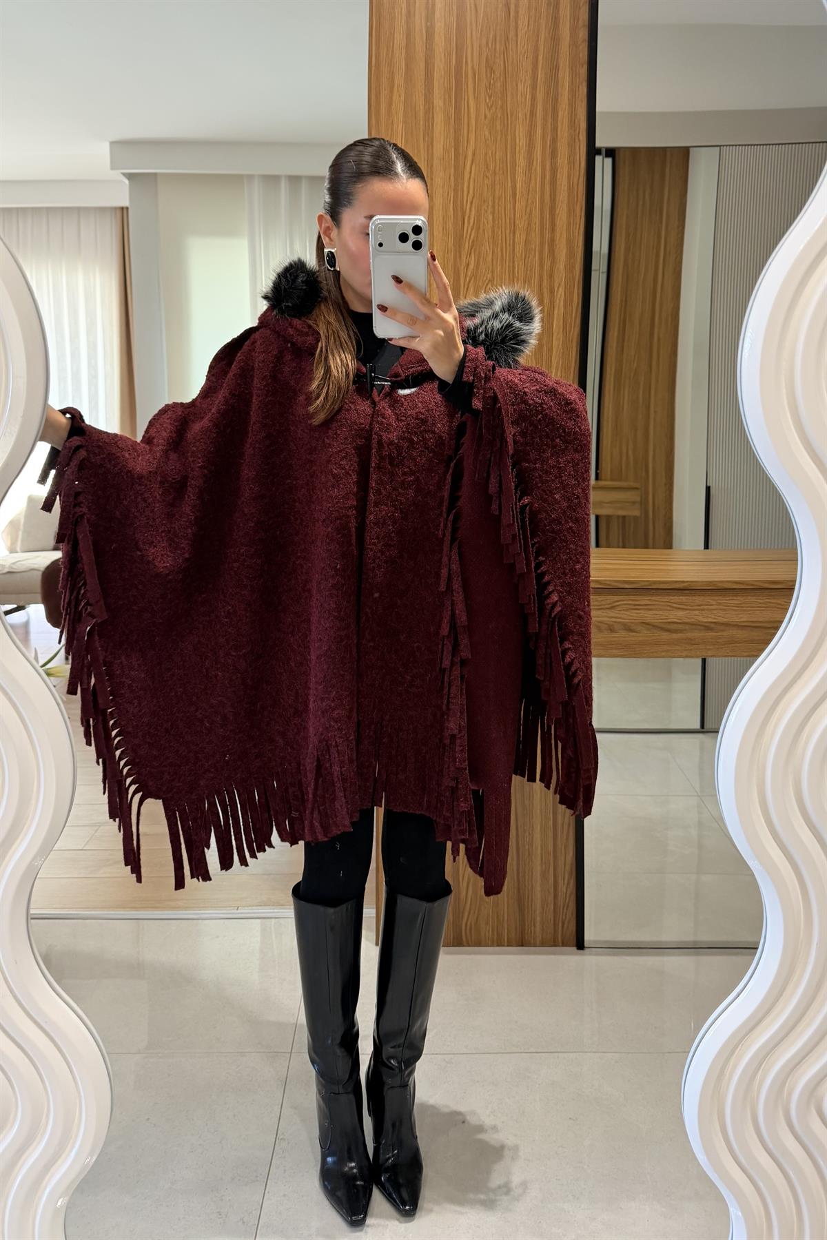 Holland Bordo Kürklü Püsküllü Panço